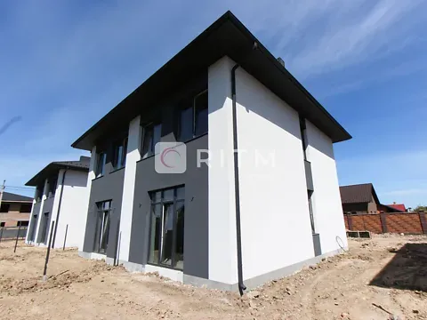 Продаж 2-поверховий   95 кв.м 4 кімн.   - фото 9