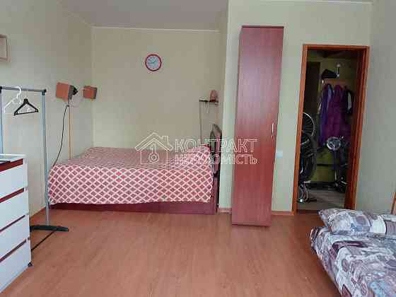 Продаж Квартира 1-кімнатна, 3/9 поверх на вул. Академіка Курчатова Харьков