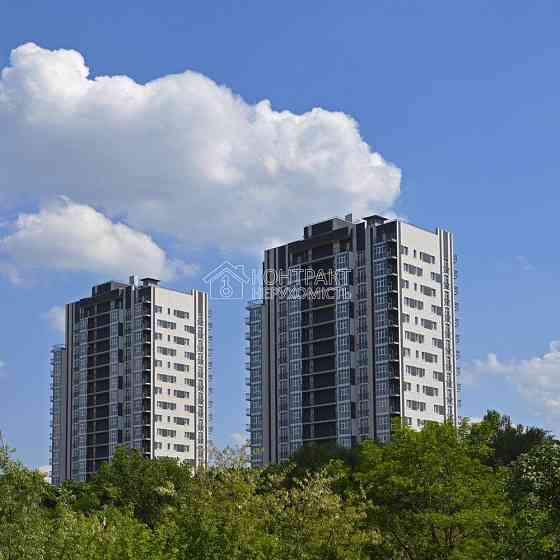 Продаж Квартира 3-кімнатна, 13/16 поверх на вул. Мінський Kharkiv