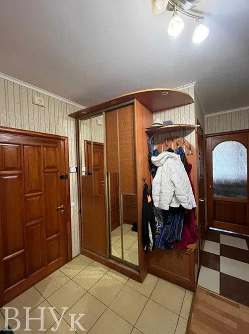 Продаж Квартира 3-кімнатна, 1/9 поверх на вул. Плугова Львів - фото 10