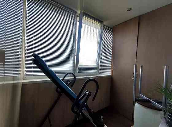 Продаж Квартира 2-кімнатна, 8/9 поверх на Желваковского ул., 6А Днепр