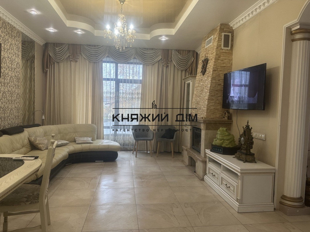 Оренда Будинок на Кринична ул. Kiev - photo 1