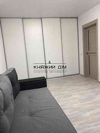 Оренда Квартира 1-кімнатна, 26/27 поверх на Вишняковская ул. Київ