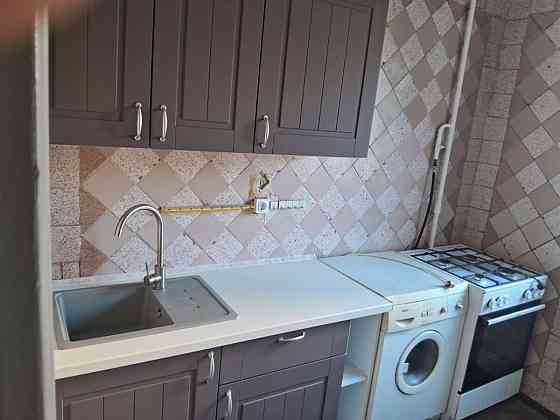 Оренда Квартира 2-кімнатна, 2/9 поверх на Харківське шосе, 168Є Kiev