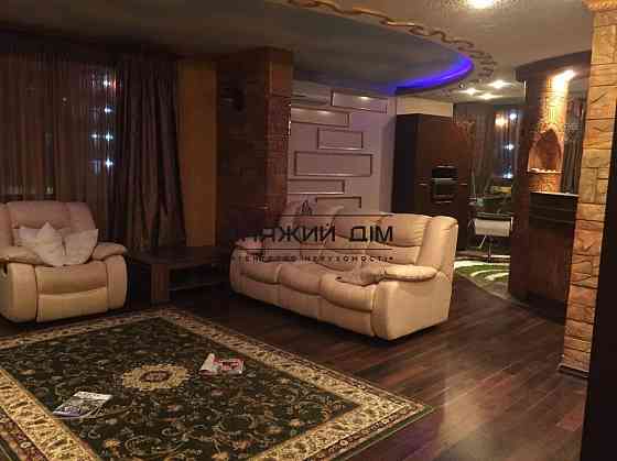 Просторная 2-х к. кв. студия в ЖК Приднепровский. № 21141445 Київ