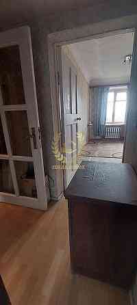 Продаж Квартира 3-кімнатна на Винницкая ул., 6 Киев