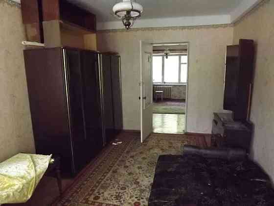 Оренда Квартира 2-кімнатна, 1/5 поверх на пл. Дарницкая, 1а Київ