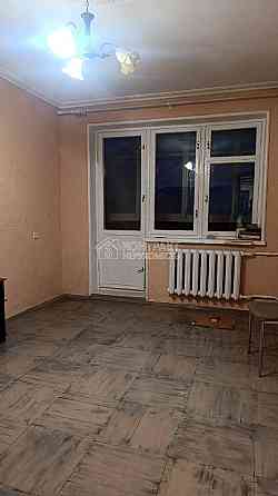 Продаж Квартира 2-кімнатна, 3/5 поверх на вул. Тракторобудівників Kharkiv