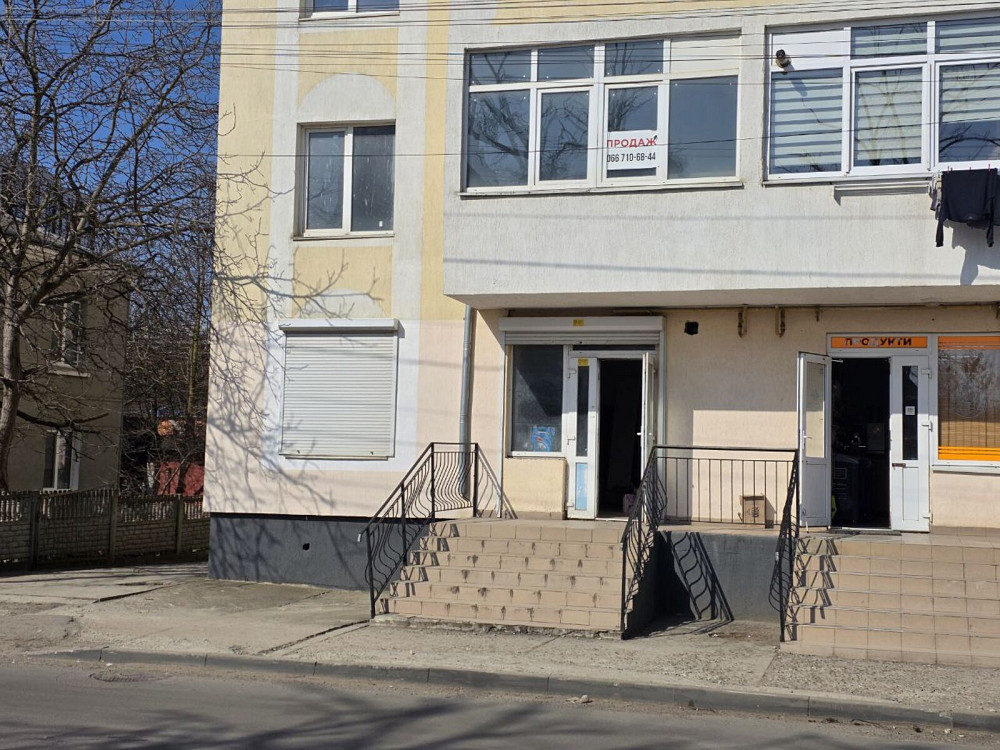 Оренда торгове приміщення на Ленкавського вул., 28а поверх - 1/9 Івано-Франківськ - фото 1