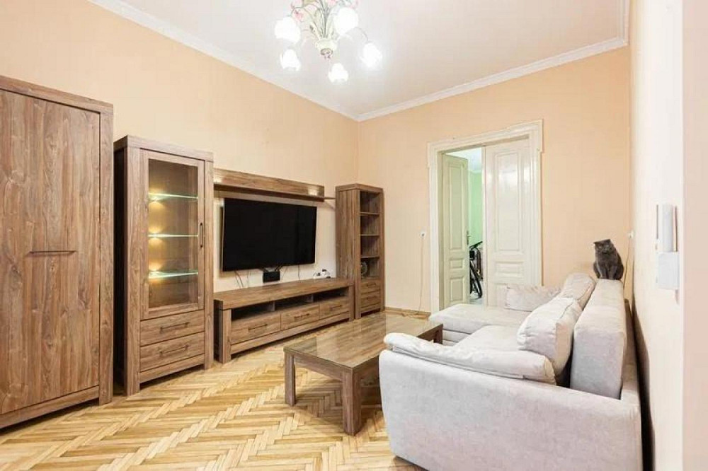 Продаж Квартира 2-кімнатна, 3/3 поверх на вул. Одеська Львів - фото 1