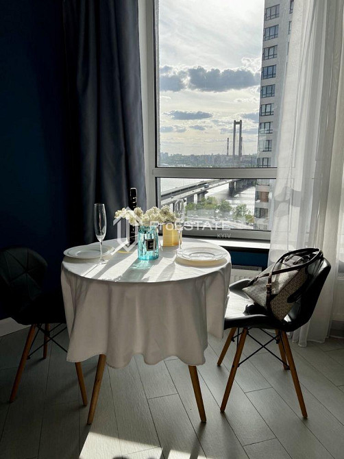 Продаж Квартира 2-кімнатна, 15/25 поверх на вул. Бажана Миколи Kiev - photo 2