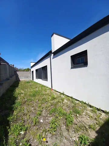 Продаж 1-поверховий   160 кв.м 3 кімн. на Кулика і Гудачека (Макарова) вулиця Рівне - фото 1