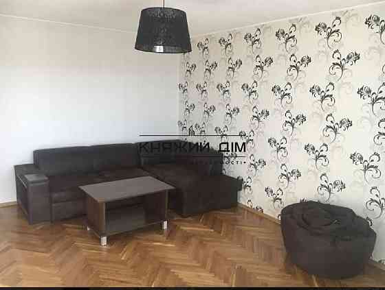 Оренда Квартира 2-кімнатна, 16/16 поверх на Пимоненко Николая ул. Киев