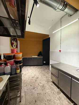 Оренда торгове приміщення на вул. Незалежності поверх - 1/4 Ivano-Frankivs'k