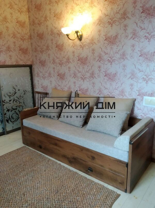 Аренда отличного 3-х этажного дома в с. Великие Дмитровичи. № 139270  - фото 12