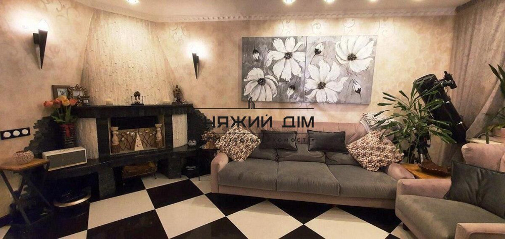 Продажа отличного таунхауса в с.Святопетровском. № 2210031  - фото 10