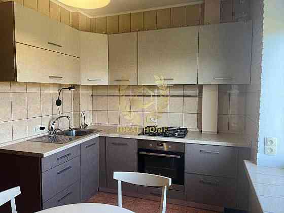 3-кімнатна з двома утепленими балконами, Троєщина Kiev