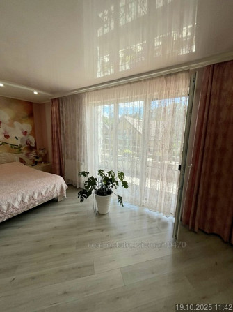 Продаж 3-поверховий  з ділянкою 3 сот 230 кв.м 6 кімн. на Білозіра вул. Рудне - фото 3