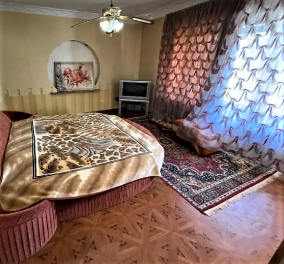 Дом с бассейном и камином на Фонтане Одеса