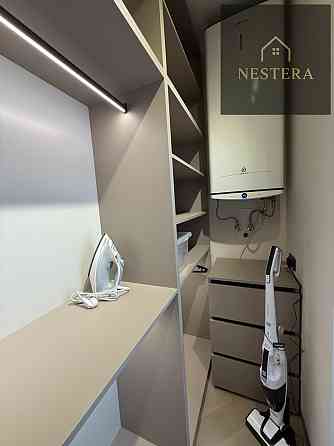 Продаж комерційне приміщення на Волошина вул., 2 приміщень - 1, поверх - 3/6 Mynai