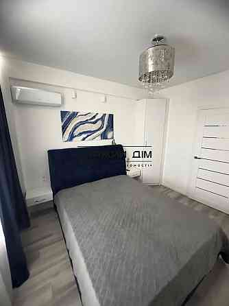 Оренда Квартира 2-кімнатна, 7/18 поверх на Леси Украинки бульв. /  Л.Украинки бул Киев