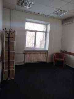 Продаж Квартира 3-кімнатна, 2/5 поверх на Івана Мазепи вул., д. 3 Київ