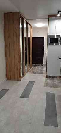 Оренда Квартира 1-кімнатна, 20/24 поверх на Каховська, 62а Київ