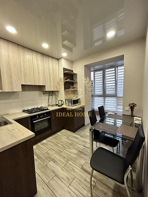 Світла 2-кімнатна квартира з індивідуальним опаленням, Героїв Небесної  - фото 2