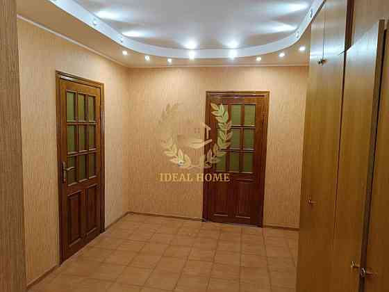 Продається 3-х кімнатна квартира в Деснянському районі ( Троєщина ) Київ