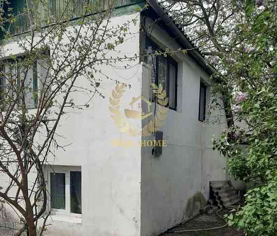 Продаж чудового дачного будинку по вул Садовій на Осокорках у Києві Киев