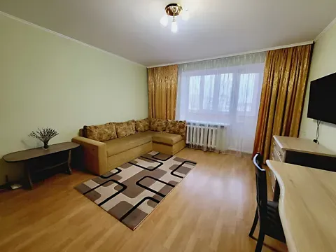 For sale 3-room Apartment 65 sq.m Прибузька вулиця 65 Khmel'nyts'kyy - photo 1