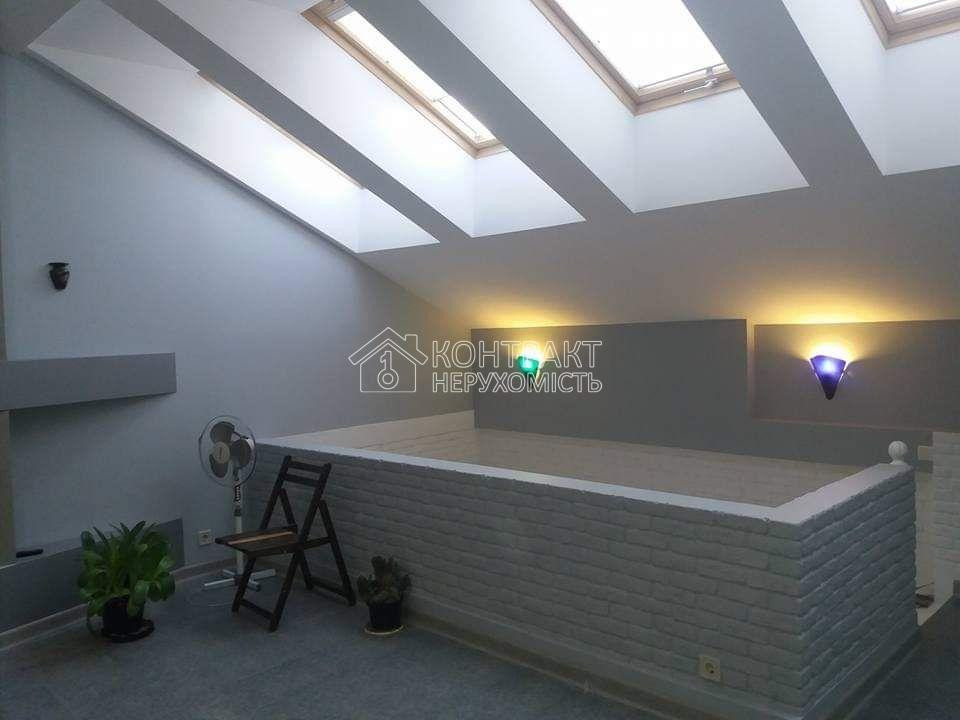 Оренда Квартира 5-кімнатна, 9/9 поверх на вул. Вірменський Харків - фото 1