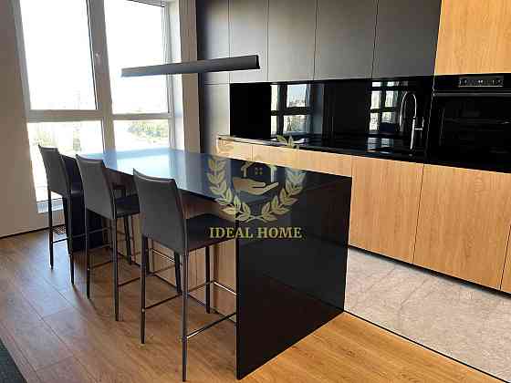 Продаж Квартира 2-кімнатна на Ревуцкого ул., 40В Київ