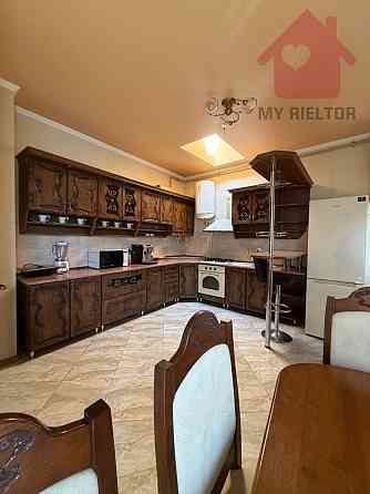 Продаж Квартира 2-кімнатна, 4/4 поверх на Корятовича пл. Uzhhorod