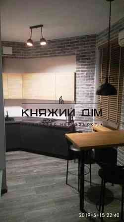 Оренда Квартира 2-кімнатна, 5/5 поверх на Шелковичная ул. Kiev