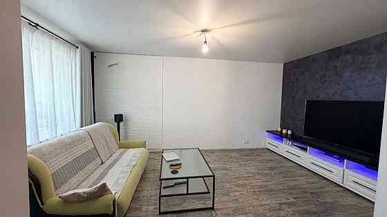 Продаж Квартира 3-кімнатна, 13/20 поверх на Білицька вул., д. 18 Киев