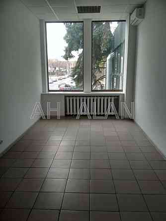 Оренда офісне приміщення на Липківського Василя Митрополита вул., 45 приміщень - 3, поверх - 1/9 Київ