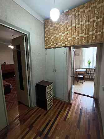 Продаж Квартира 1-кімнатна, 4/4 поверх на Лазаряна вул., 4 Дніпро