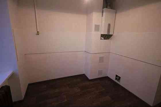 Оренда Квартира 3-кімнатна, 1/5 поверх на ул. Академика Филатова Київ