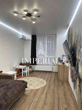 Продаж Квартира 2-кімнатна, 7/25 поверх на вул. Кадетський Гай Kiev