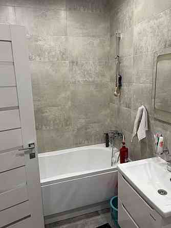 Продаж Квартира 1-кімнатна, 7/25 поверх на Осокорська, 2а Київ