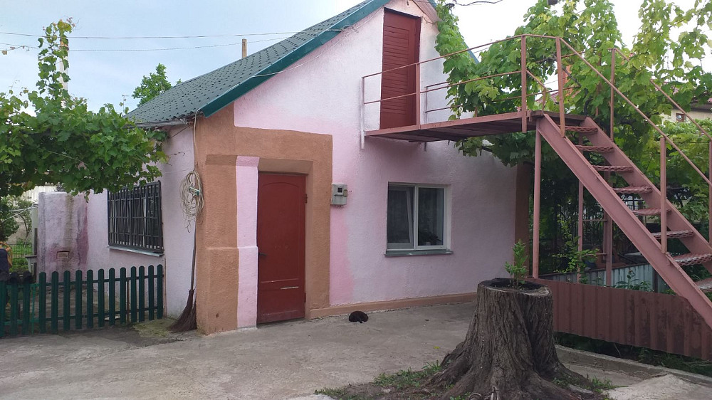 Продам дом отдельно - стоящий с участком 12 соток с кадастровым номером Усатове - фото 1