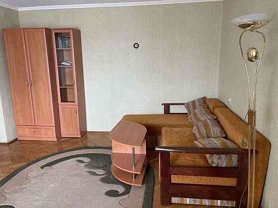 Оренда Квартира 3-кімнатна, 11/18 поверх на Днепровская набережная, 6 Київ