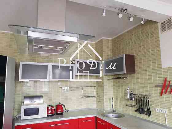 Оренда Квартира 3-кімнатна, 3/9 поверх на Автозаводська, 99 Kiev