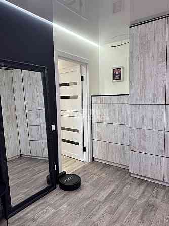 Продаж Квартира 1-кімнатна, 6/9 поверх на вул. набережна Pesochin