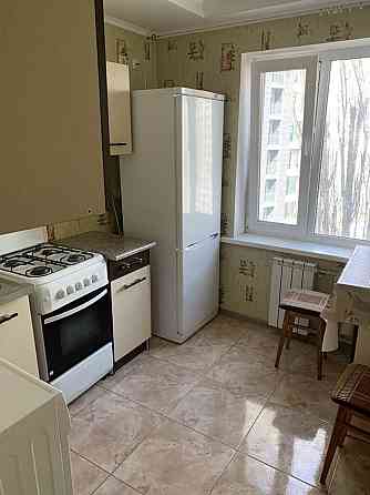 Оренда Квартира 1-кімнатна, 9/9 поверх на Демівська, 35 Kiev