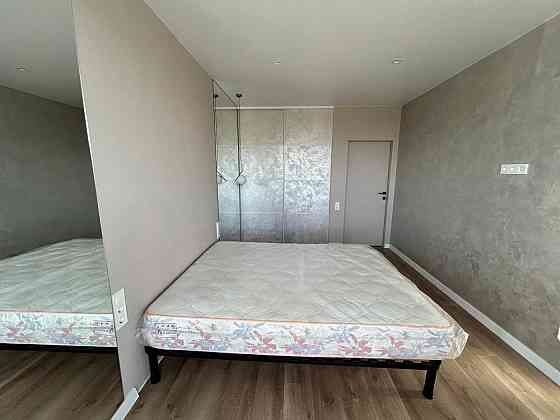 Продаж 1к Квартира 46 кв.м Роксоляни вул. L'viv