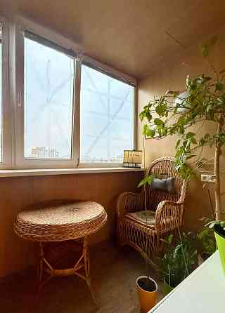 Продаж Квартира 3-кімнатна, 7/16 поверх на Оноре де Бальзака вул., д. 77 Kiev