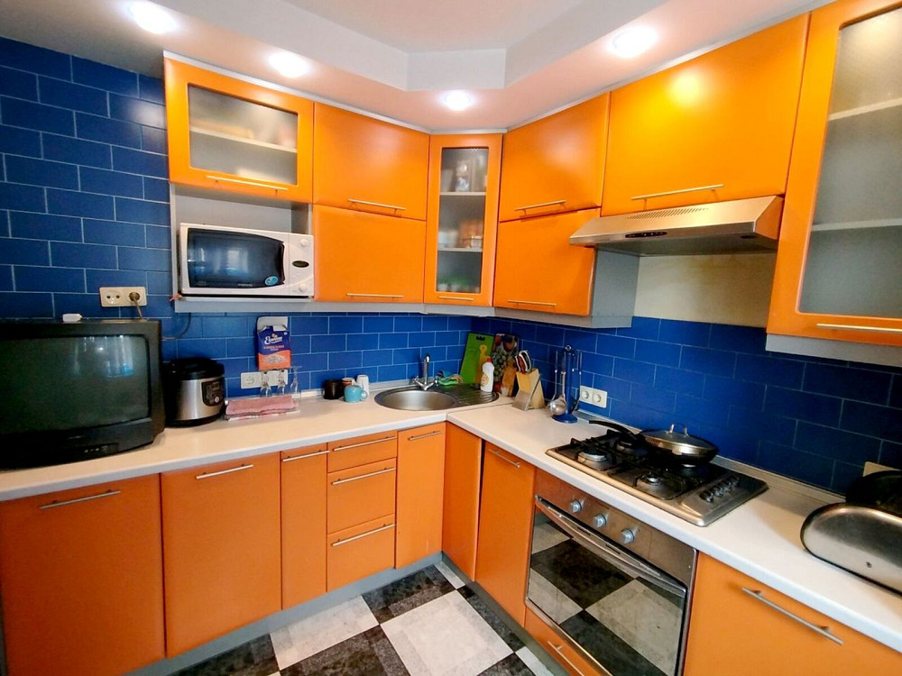 Продаж Квартира 3-кімнатна, 4/5 поверх на Осенняя ул., 4А Дніпро - фото 1