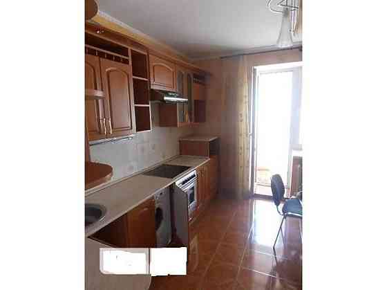 Оренда Квартира 2-кімнатна, 10/13 поверх на Декабристов ул., 5 Київ